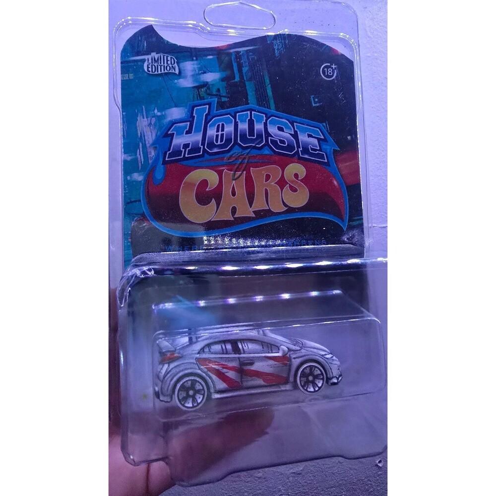 Hot Wheels type R 2016 - Picture 2 of 6